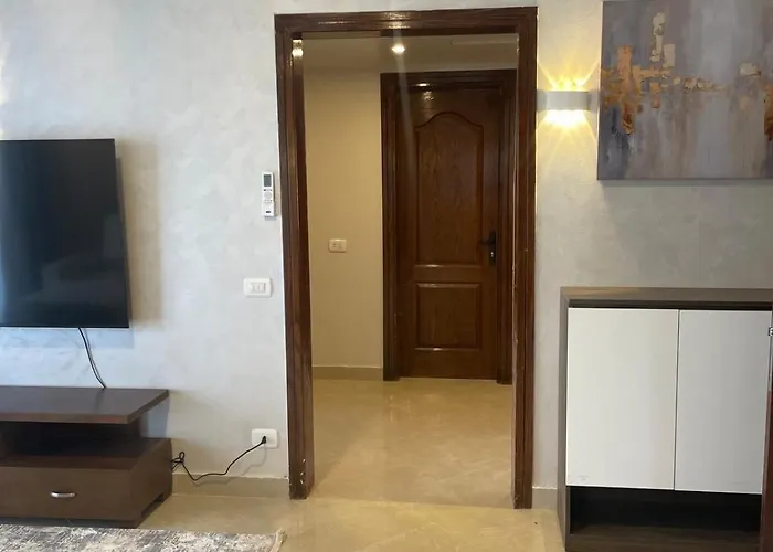 Villa In With Sea, Pool And Access *